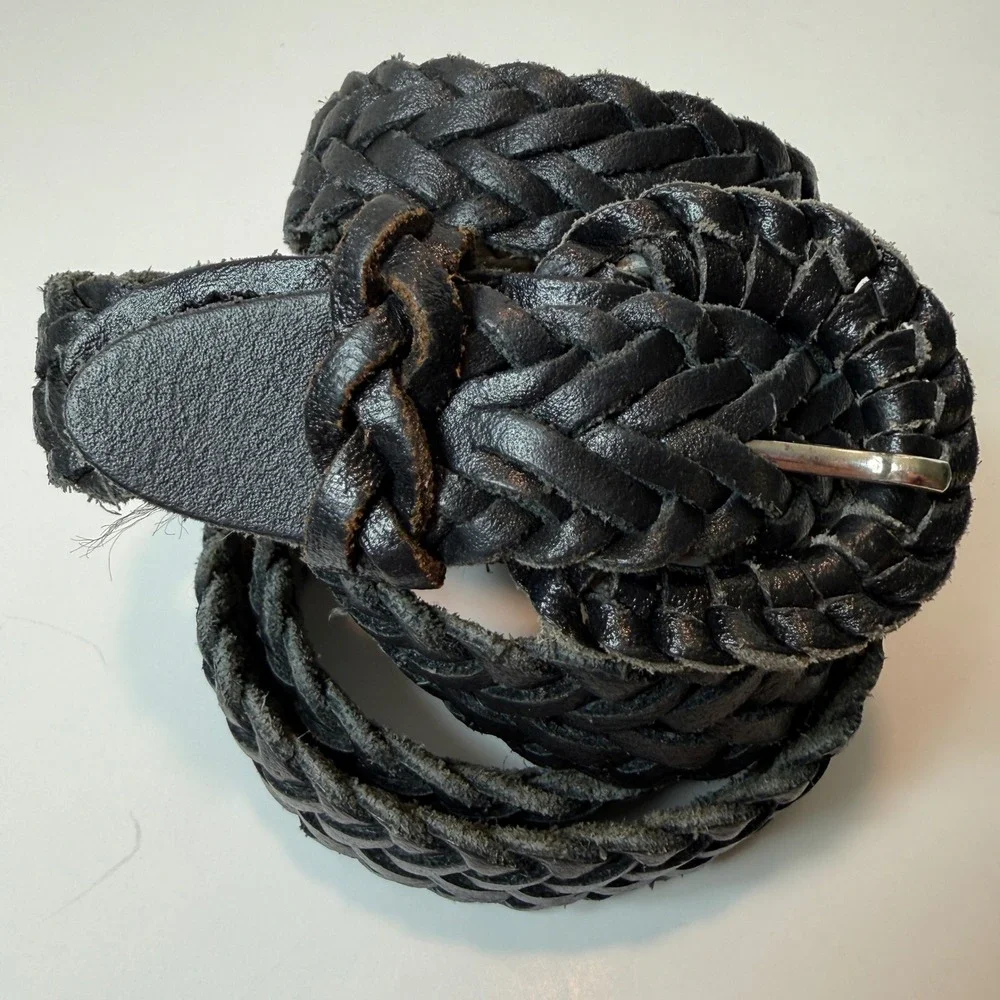 Black Genuine Leather Woven Braided Skinny Belt Size M/L Up to 40
